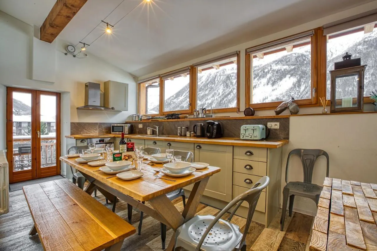Loft Apartment High Rimaye - Mont Blanc Views, Close To Brevent Chamonix